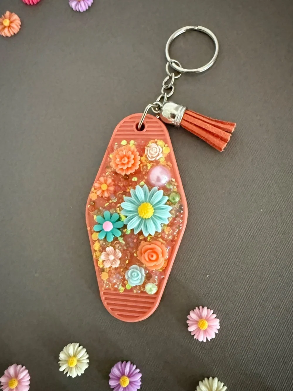 JUNK KEYCHAIN Hotel Room Key - Retro Resin Flowers Beads Handmade - Personalized
